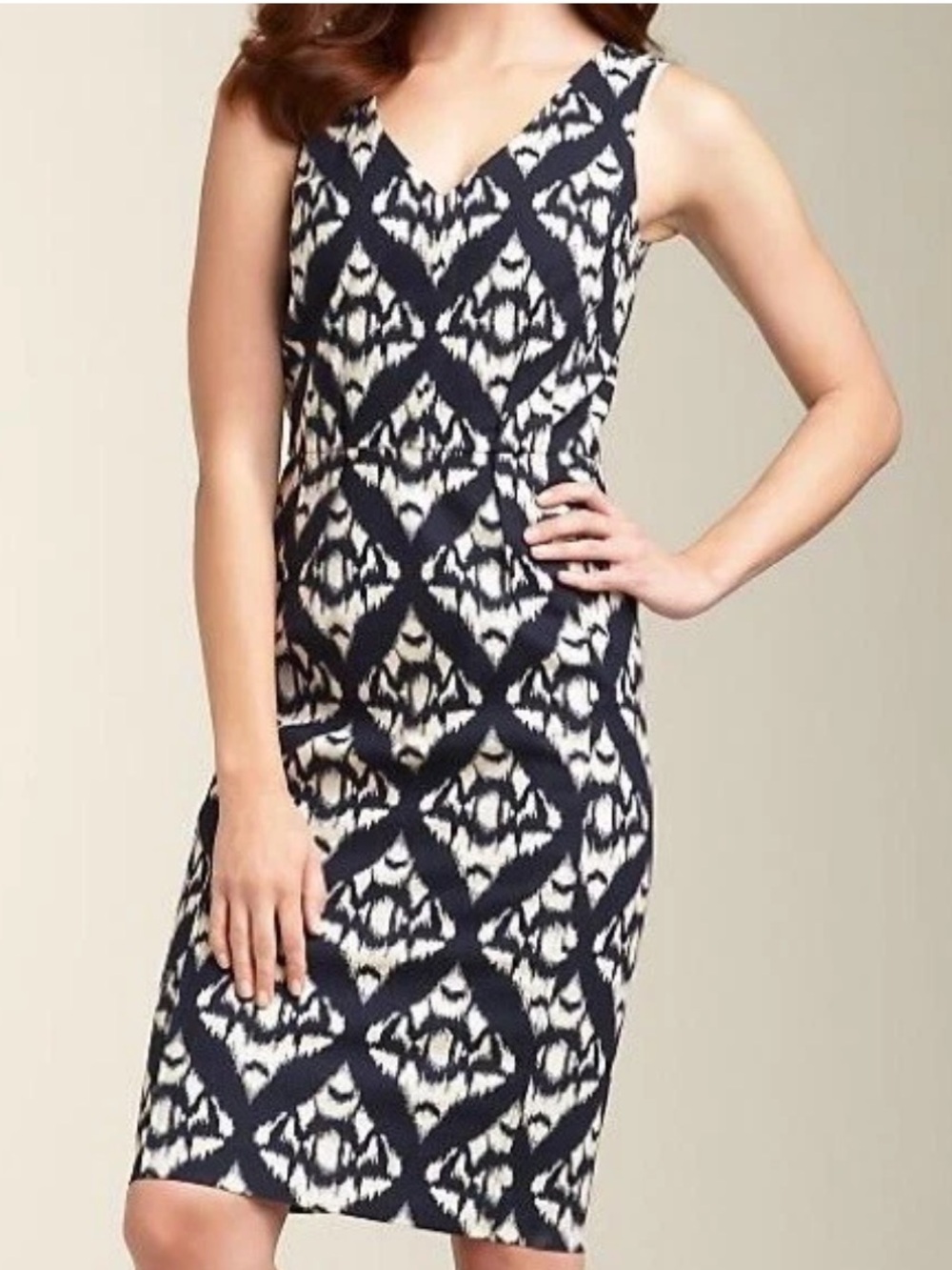 Talbots Women's Size 10 Sheath Dress Navy Blue Cream Ikat Geometric Print V-Neck